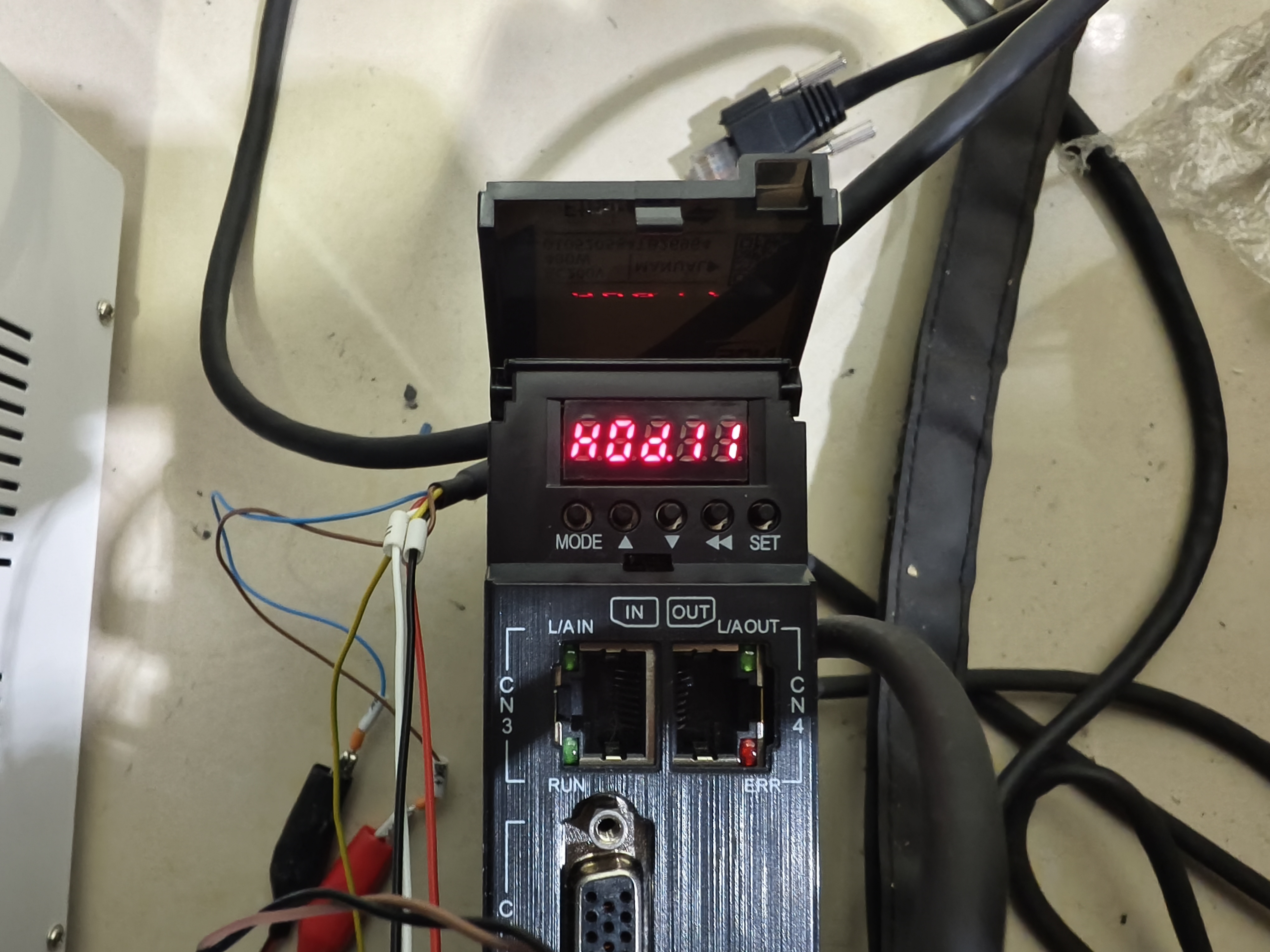 通过驱动器面板进入 H0d.11 参数设置